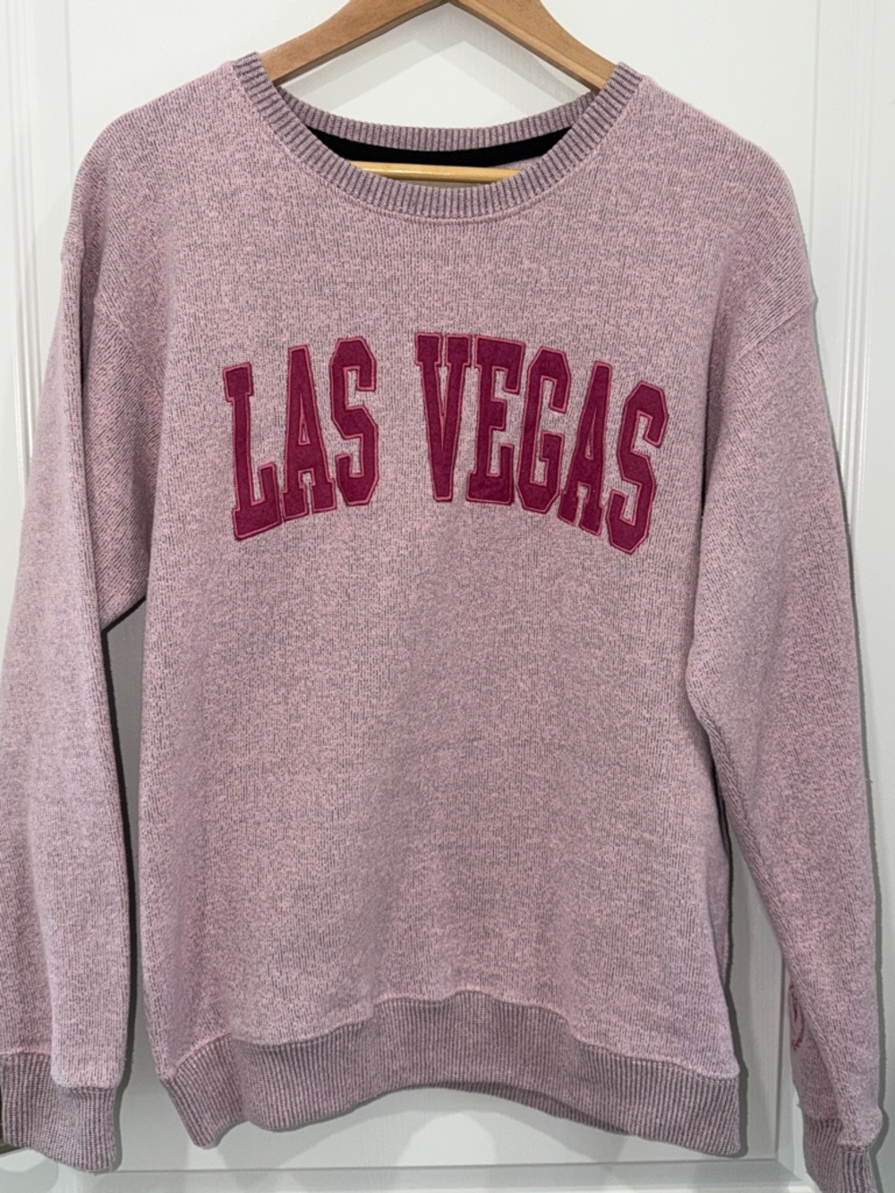 New York Popular Las Vegas Pink Crewneck Sweatshirt woman’s size medium